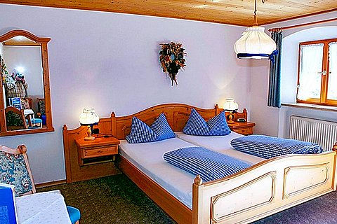 Doppelzimmer No3 im Gästehaus Mitterweinfeld Berchtesgaden