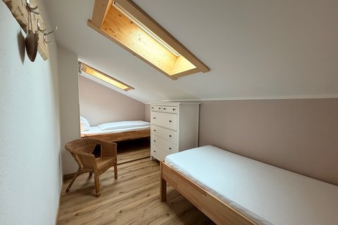 fewo_16_drittes_schlafzimmer.jpeg