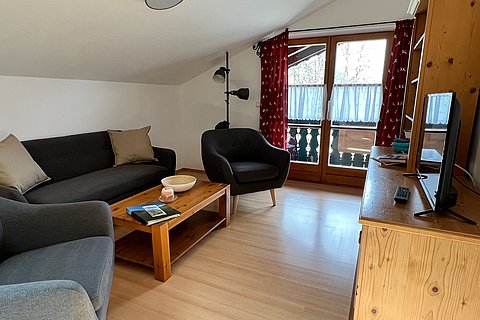 Ferienwohnung 16 - Große 4 Zimmer Wohnung für Familien oder Freunde