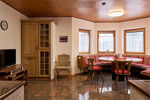 Ferienwohnung 1 "Kehlstein" für 1 bis 8 Personen mit 120qm - Gästehaus Friedlich 