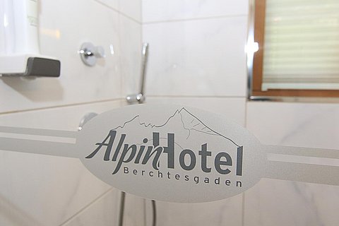 Alpinhotel-Berchtesgaden-Zimmer-klassik-003.jpg