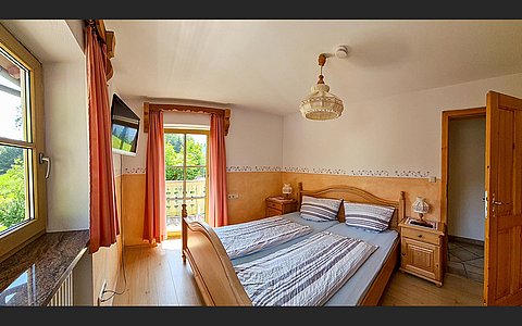 Ferienwohnung Unterlandtal **** mit 2 Schlafzimmer 2Bäder