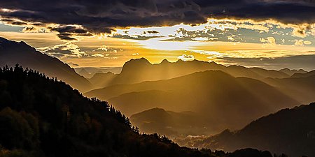 Madllehen-Berchtesgaden-Aussicht-Berge-03.jpg