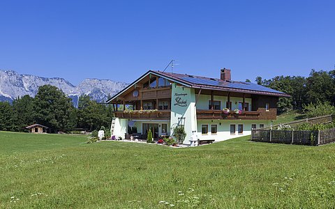 Gästehaus Lärcheck Berchtesgaden ****Fewo Wiesentraum 