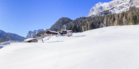 02500332-Pano.jpg