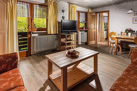Ferienwohnung-01-Sportpension-Faerbinger-Berchtesgaden-002.jpg