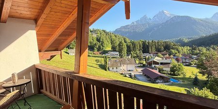 Watzmann_Studion_Sicht_von_Terrassentür.jpg