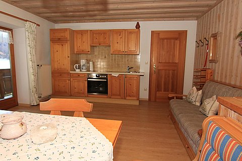 Amerosen-Ferienwohnung-Kehlstein-0008.jpg