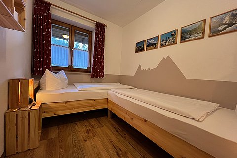 fewo_6_kleines_schlafzimmer.jpg