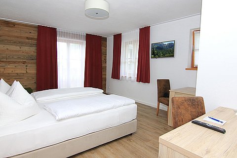 Alpinhotel-Berchtesgaden-Zimmer-klassik-004.jpg