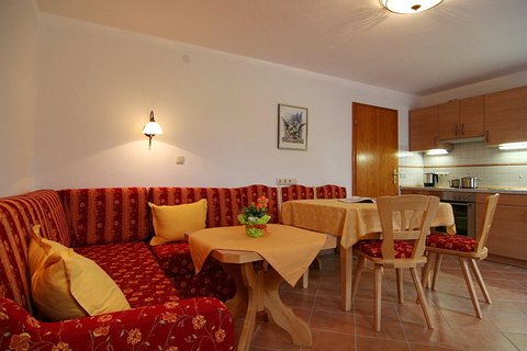 Ferienwohnung-1-Grainswiesen-Bischofswiesen-0002.jpg