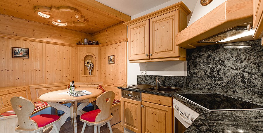 Ferienwohnung-03-Hoher-Goell-Gaestehaus-Friedlich-003.jpg