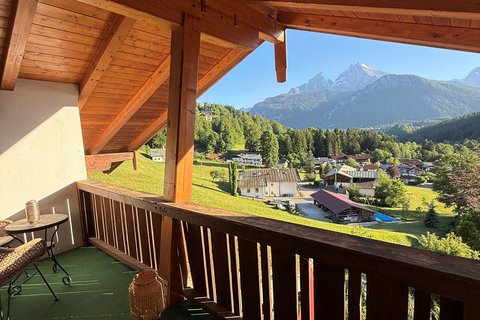 Watzmann_Studion_Sicht_von_Terrassentür.jpg