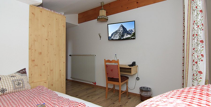 21-Alpenhotel-Bergzauber-007.jpg