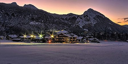 Hotel-Koenigssee-Bergheimat--Winter-000.jpg