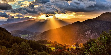 Madllehen-Berchtesgaden-Aussicht-Berge-02.jpg