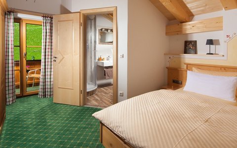 Ferienwohnung am malerischen Hintersee