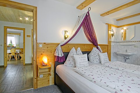 _22WZ_22Schlafzimmer2_11.10.2.jpg